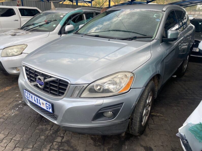 
								2010 VOLVO XC60 full									
