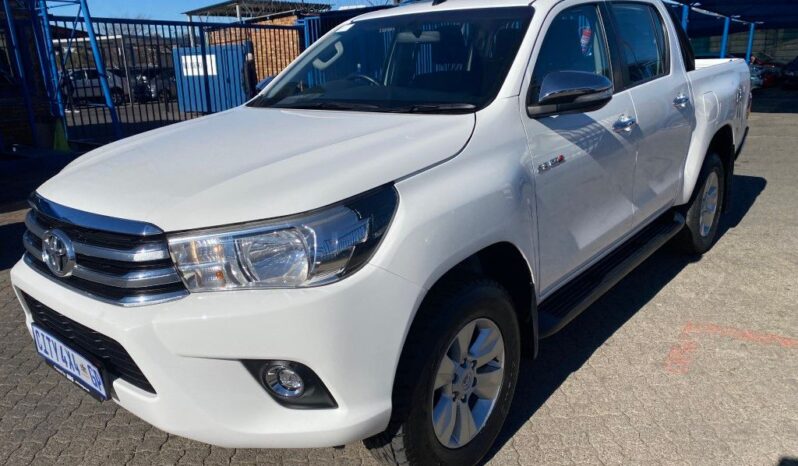
								2017 TOYOTA HILUX 2.8 GD-6 RAIDE full									