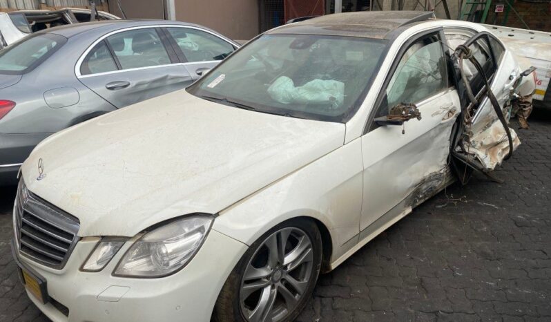 
								2009 MERCEDES BENZ E350 AVANTGAR full									