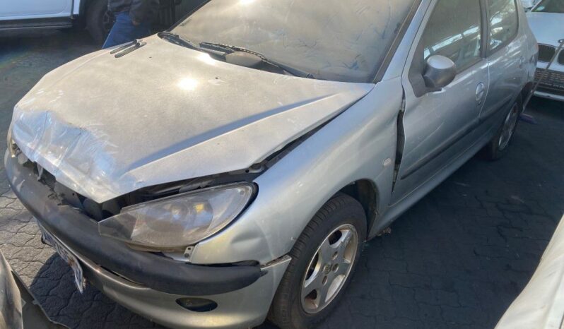 
								PEUGEOT 206 full									