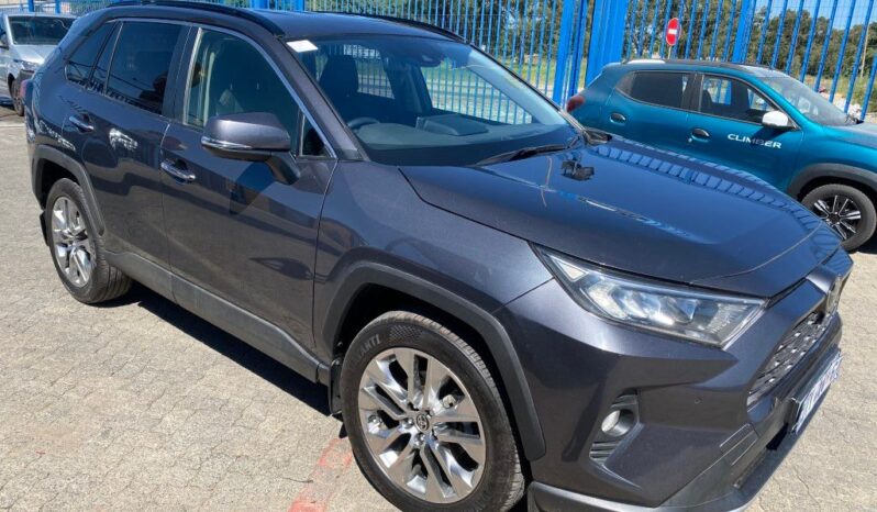 
								2019 TOYOTA RAV 4 full									