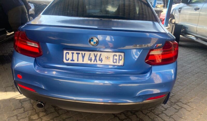 
								2016 BMW 220i full									