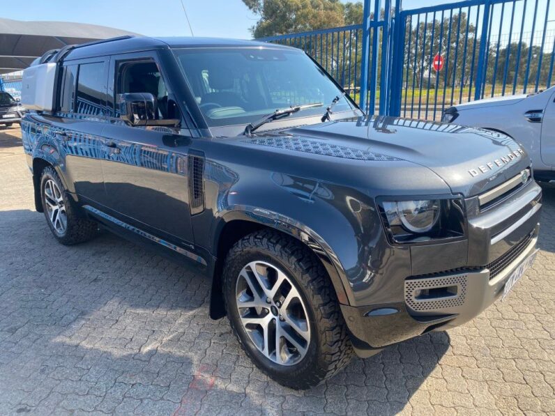 
								2023 LAND ROVER DEFENDER full									
