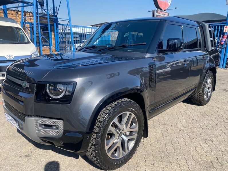 
								2023 LAND ROVER DEFENDER full									