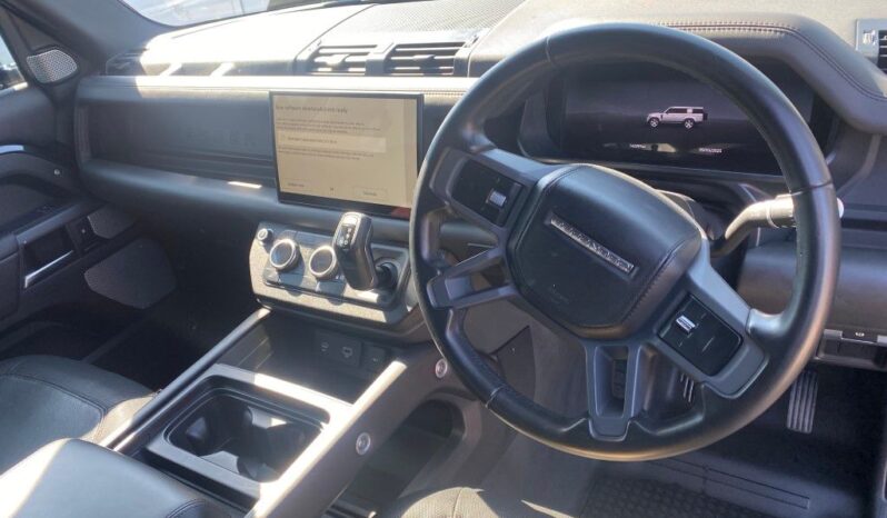 
								2023 LAND ROVER DEFENDER full									