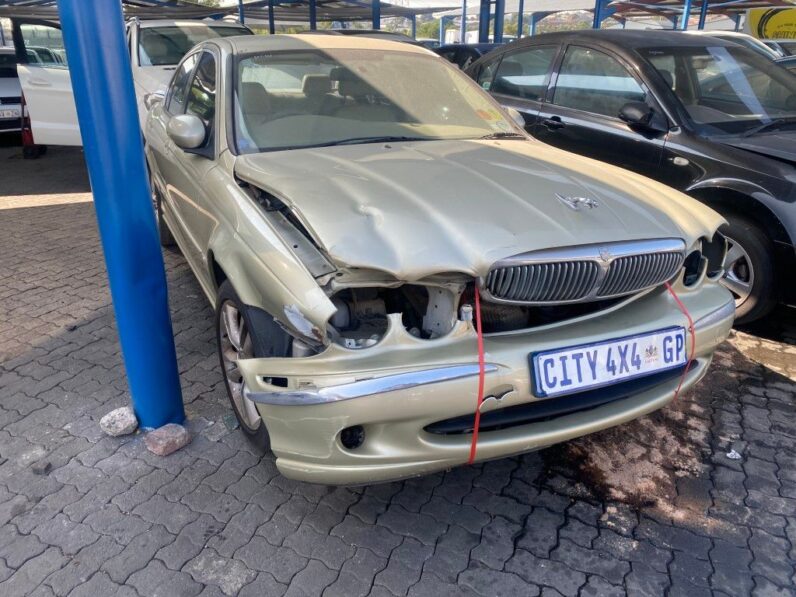
								JAGUAR X-TYPE full									