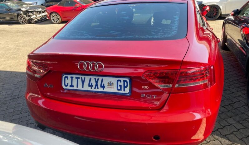 
								2011 AUDI A5 2.0T full									
