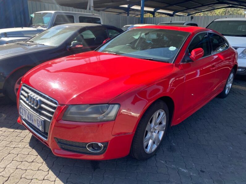 
								2011 AUDI A5 2.0T full									