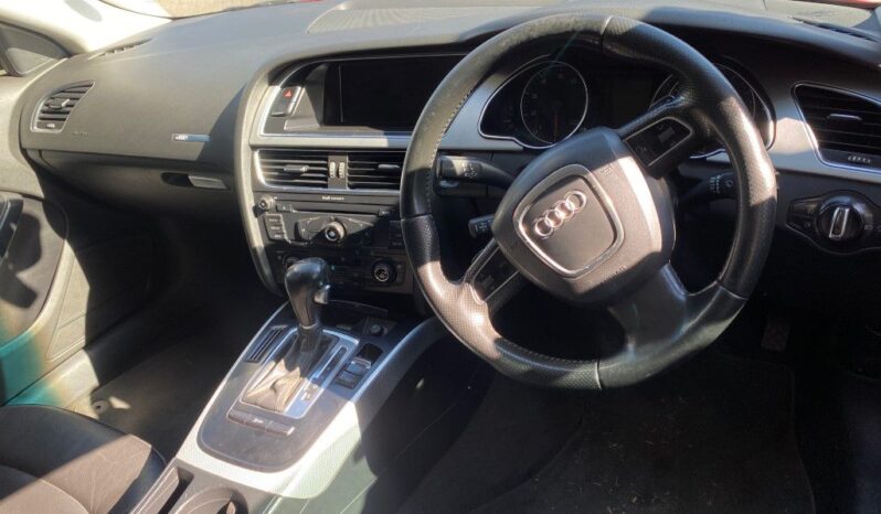 
								2011 AUDI A5 2.0T full									