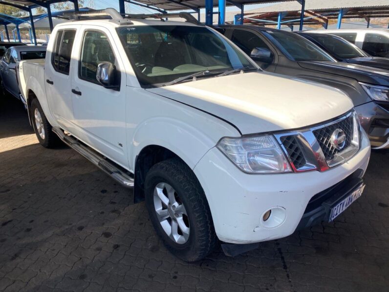 
								2014 NISSAN NAVARA full									