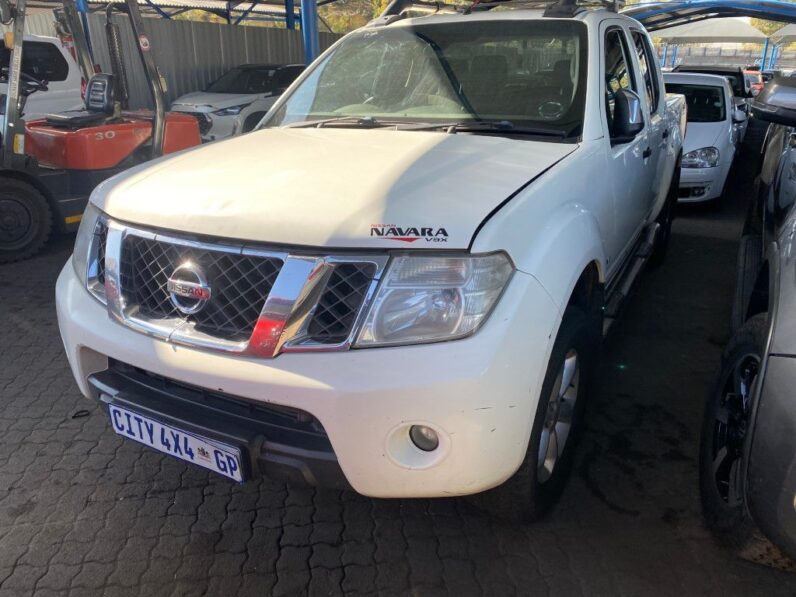 
								2014 NISSAN NAVARA full									