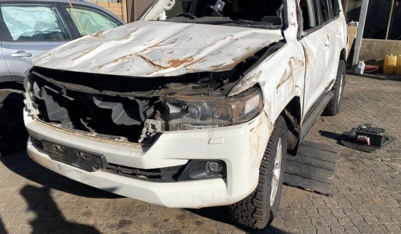 
								2020 TOYOTA LAND CRUISER full									