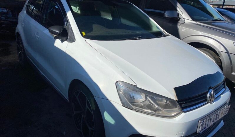 
								2017 VW POLO full									