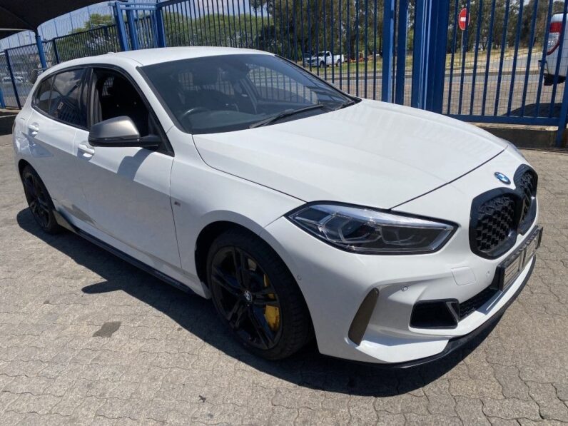 
								2021 BMW 1 SERIES 135i full									