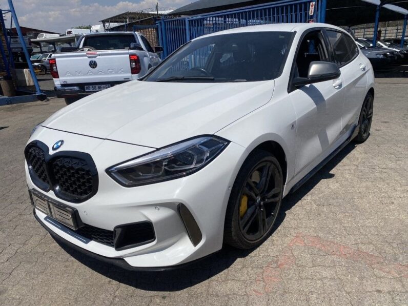 
								2021 BMW 1 SERIES 135i full									
