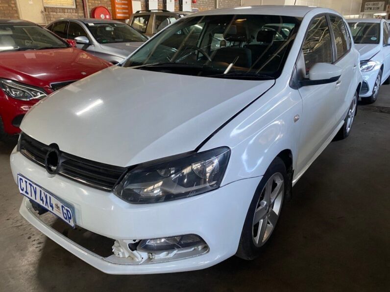 
								2019 VW POLO full									