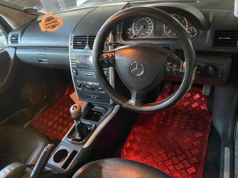
								2005 MERCEDES BENZ A170 full									
