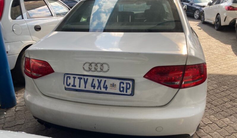 
								2010 AUDI A4 full									