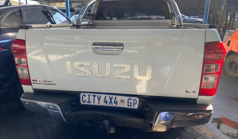 
								2014 ISUZU KB300 D TEQ LX full									