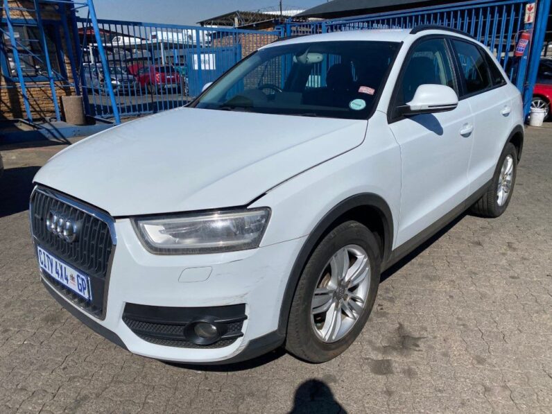 
								2013 AUDI Q3 2.0 TFSi full									