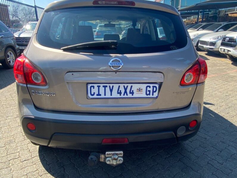 
								2010 NISSAN QASHQAI full									