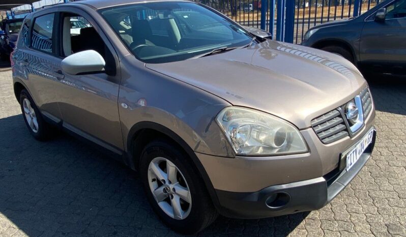 
								2010 NISSAN QASHQAI full									