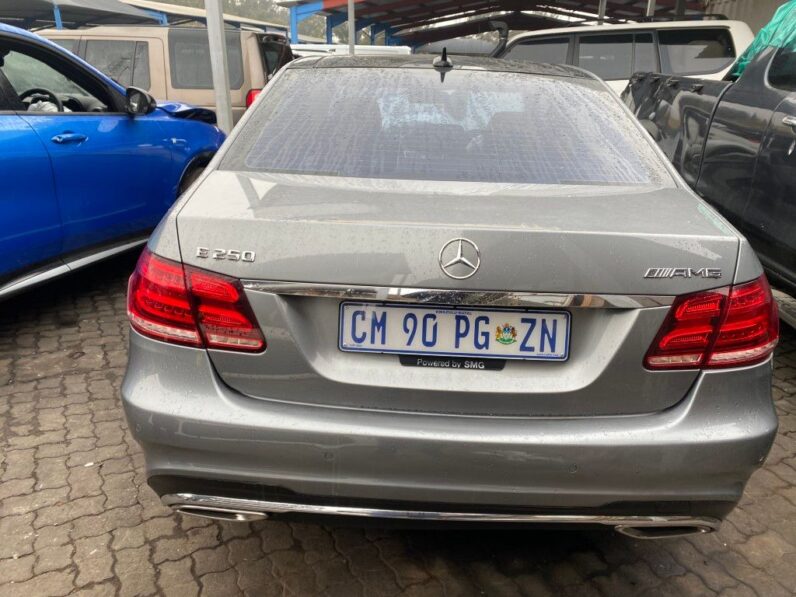 
								2015 15 MERCEDES BENZ E250 full									