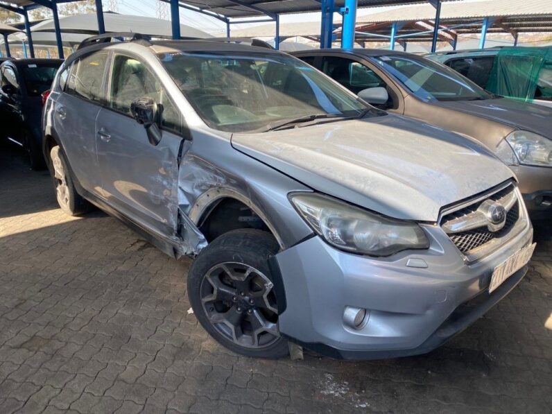 
								2015 15 SUBARU XV AWD full									