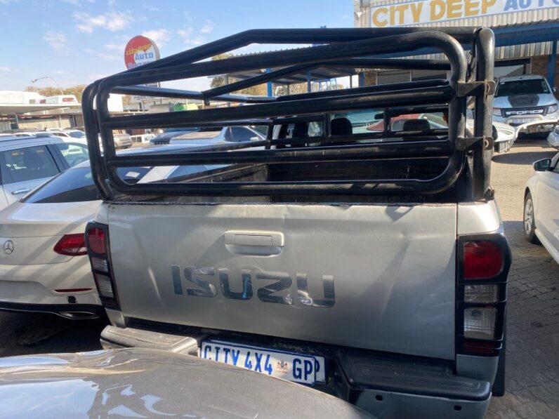 
								2013 ISUZU KB250 full									