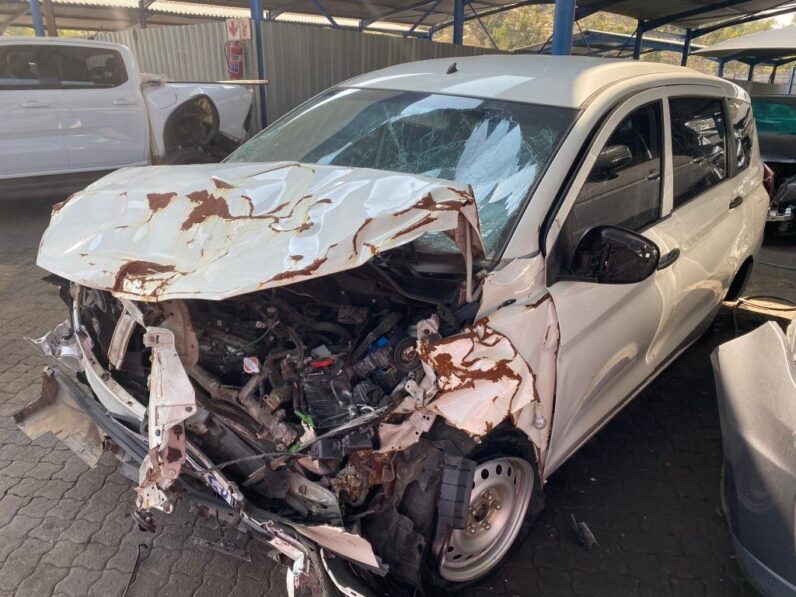 
								2024 SUZUKI ERTIGA 1.5 GA full									