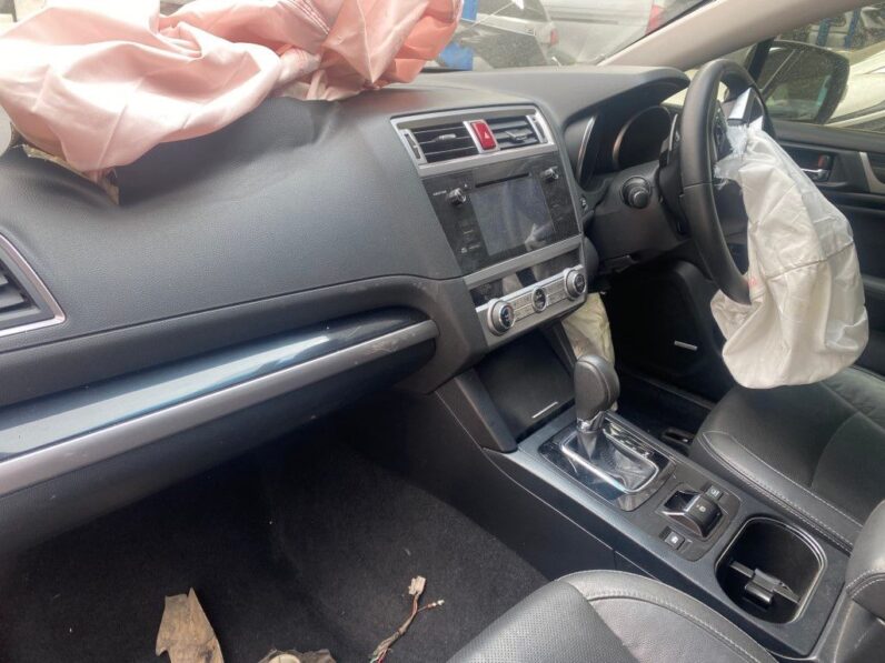 
								2016 SUBARU OUTBACK full									