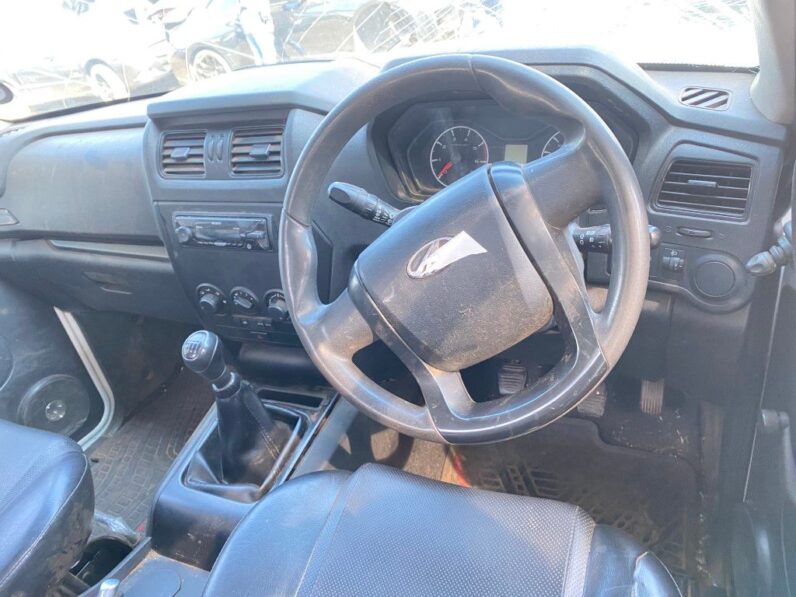 
								2022 MAHINDRA PIK UP 2.2 MHAWK full									