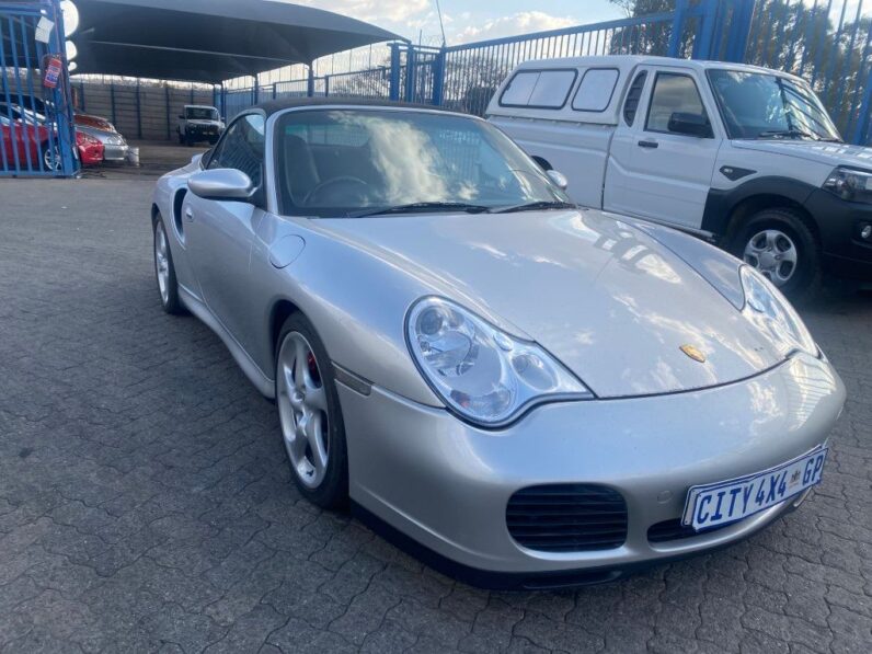 
								2004 PORSCHE CARRERA TURBO full									