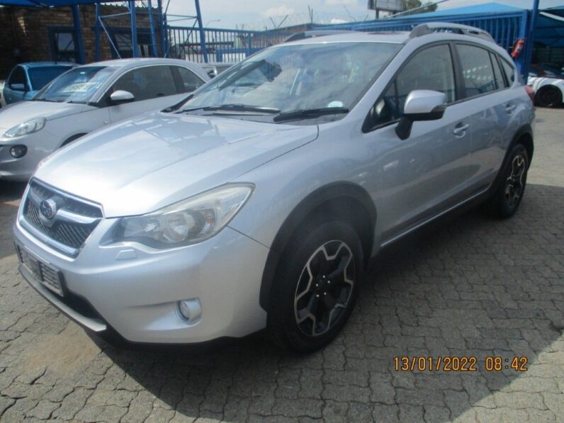 
								2014 SUBARU XV 2.0 LINERTRONIC full									