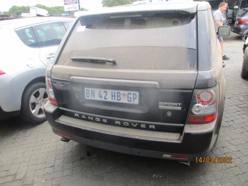 
								2010 LAND ROVER RANGE ROVER SPOR full									