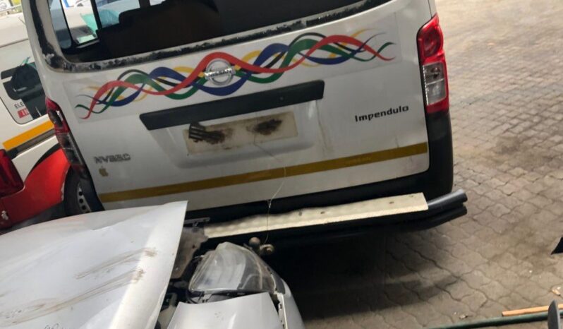 
								2018 NISSAN NV350 2.5 IMPENDULO full									