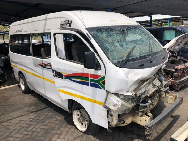 
								2018 NISSAN NV350 2.5 IMPENDULO full									