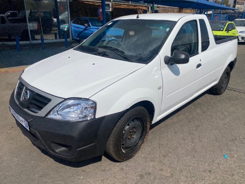 
								2017 NISSAN NP200 1.6 P/U full									
