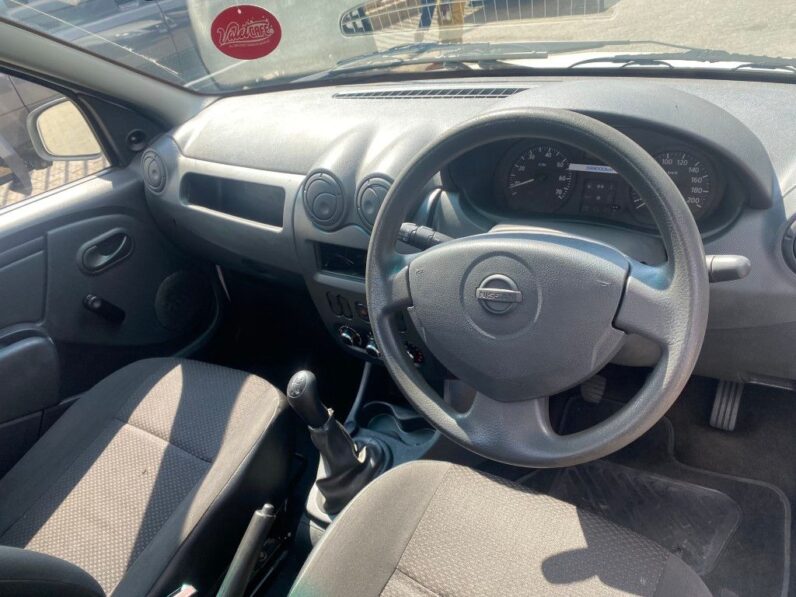 
								2017 NISSAN NP200 1.6 P/U full									