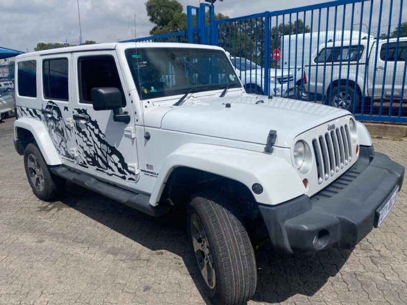 
								2013 JEEP WRANGLER 3.6 SAHARA full									