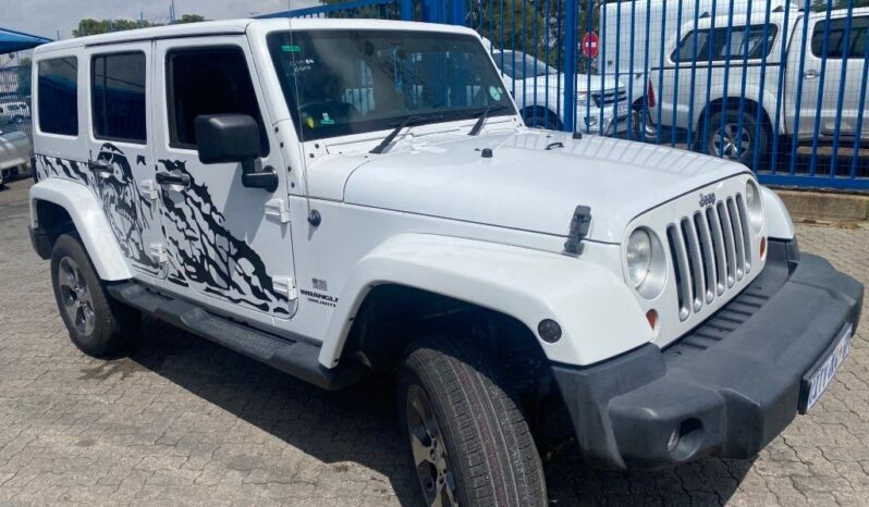 
								2013 JEEP WRANGLER 3.6 SAHARA full									
