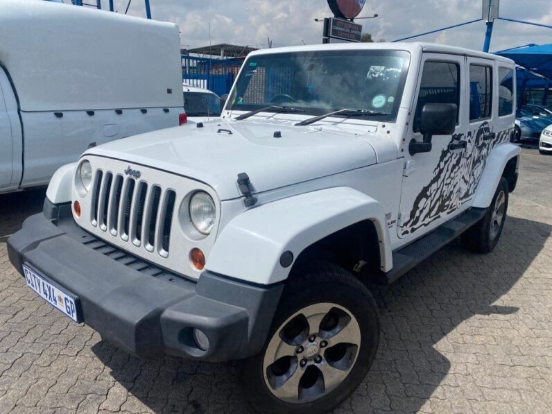 
								2013 JEEP WRANGLER 3.6 SAHARA full									