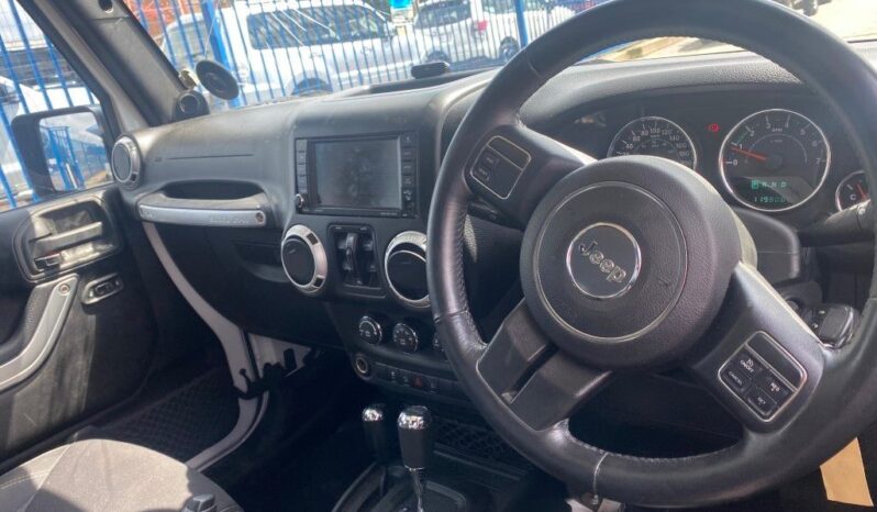 
								2013 JEEP WRANGLER 3.6 SAHARA full									