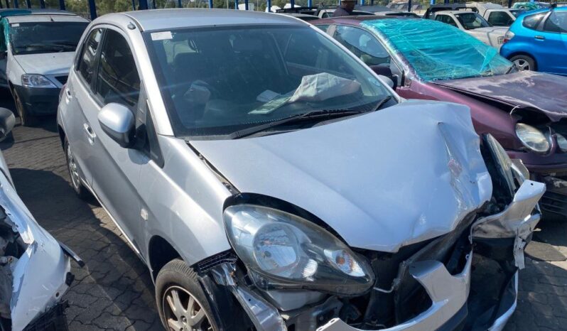 
								2015 HONDA BRIO 1.2 COMFORT full									