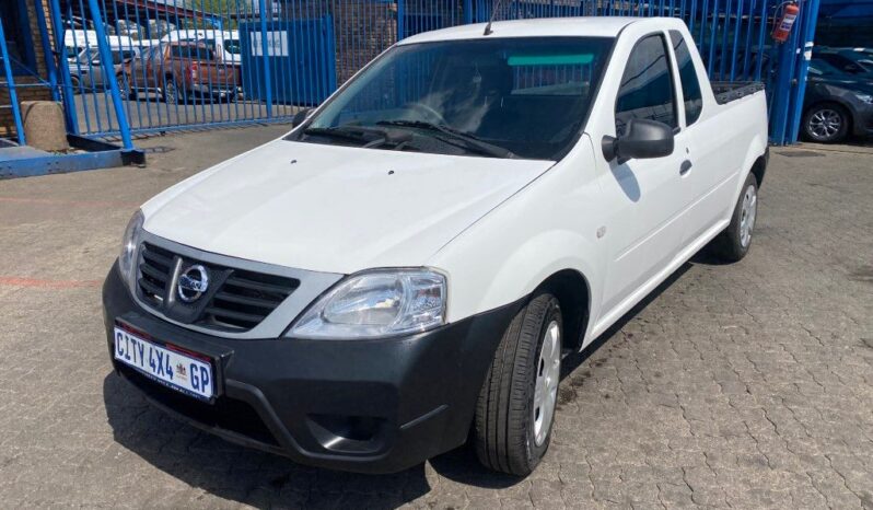 
								2019 NISSAN NP200 full									