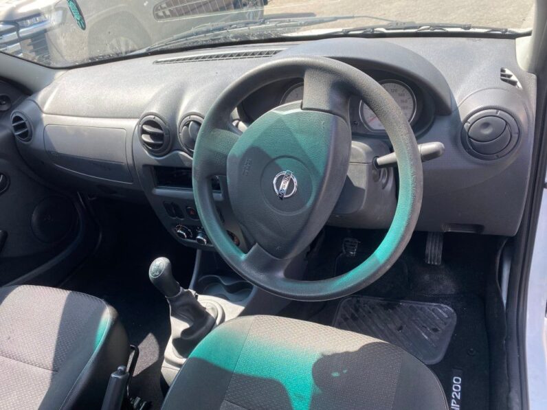 
								2019 NISSAN NP200 full									