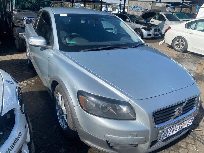 
								2009 VOLVO C30 full									