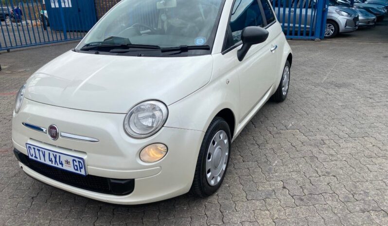 
								2011 FIAT 500 1.2 full									