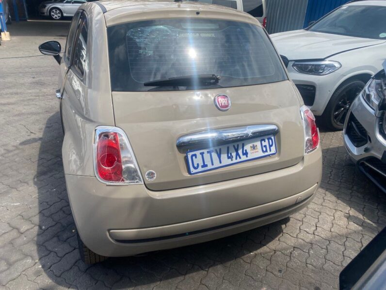 
								2013 FIAT 500 1.2 full									