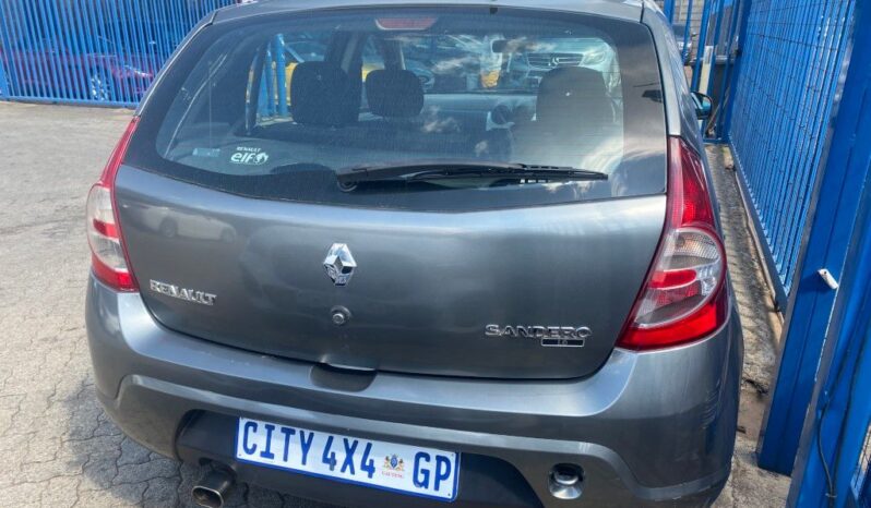 
								2014 RENAULT SANDERO full									